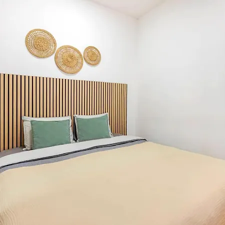 Appartement Cosy Met Tuin In Centrum Gratis Parking Free Parking!
