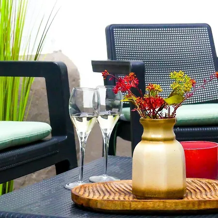 Cosy Met Tuin In Centrum Gratis Parking Free Parking! Antwerp
