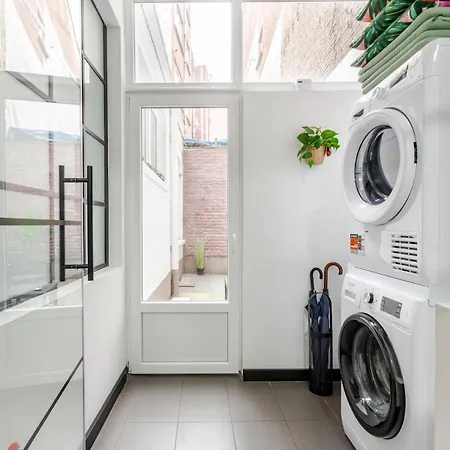 Cosy Met Tuin In Centrum Gratis Parking Free Parking! Apartment