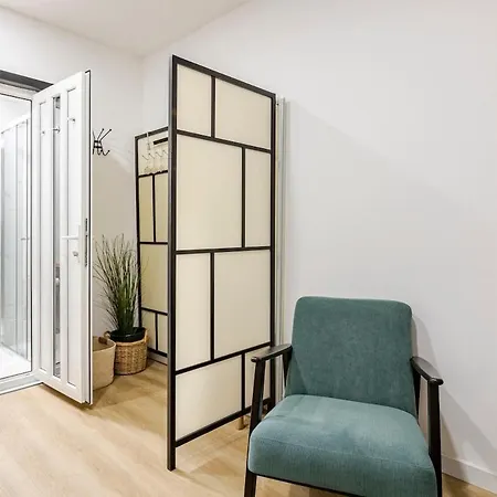 Apartment Cosy Met Tuin In Centrum Gratis Parking Free Parking!